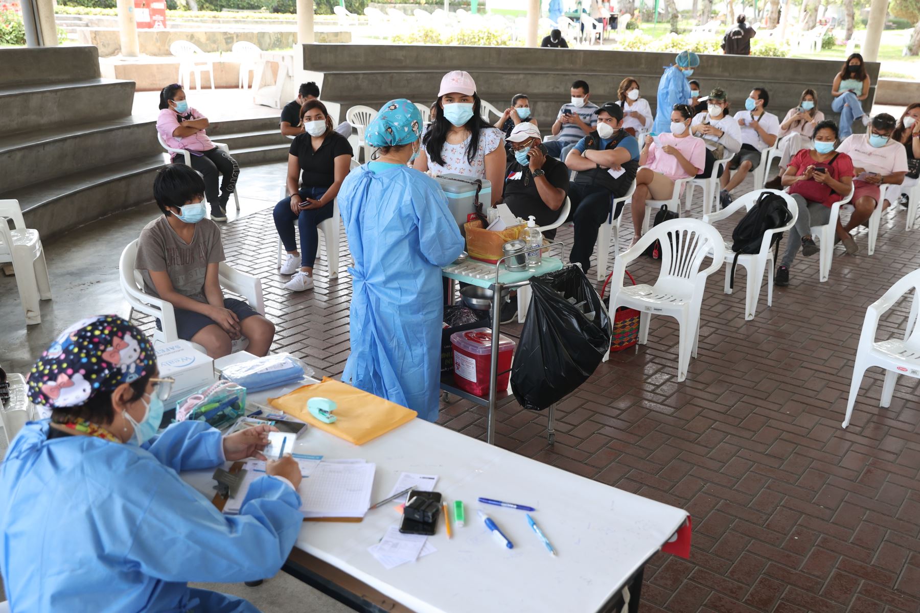 Perú registra 332 nuevos casos de variante ómicron