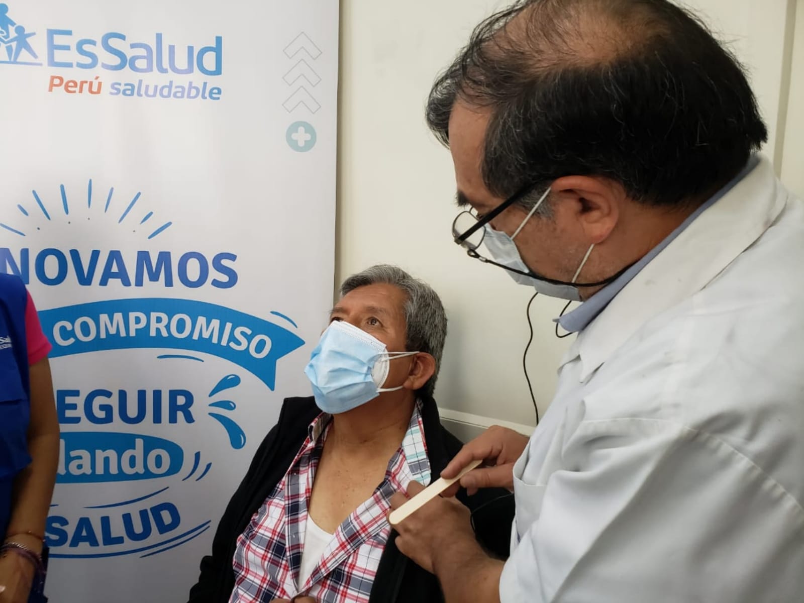 EsSalud realiza campaña para prevenir cáncer de piel