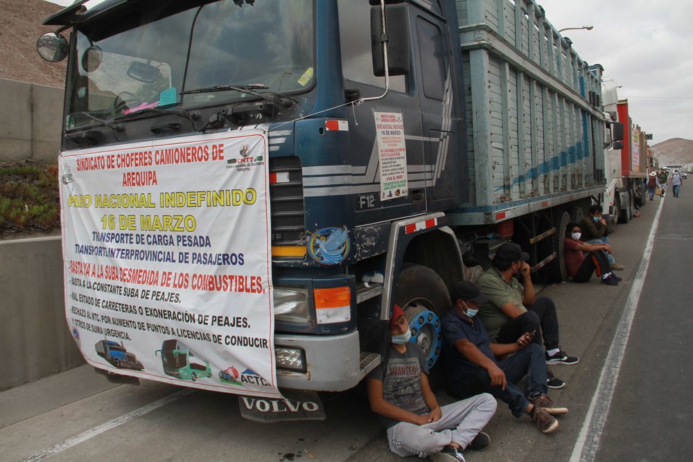 Tras anuncio de paro de transporte se elevan precios en los mercados