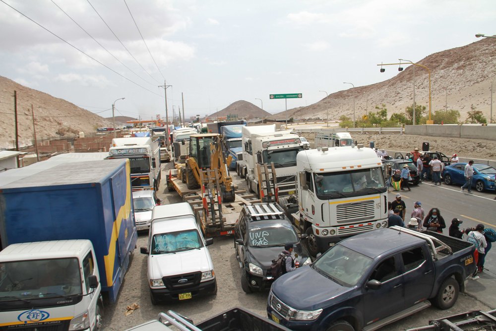 Paro de camioneros no incluye la rebaja de combustibles