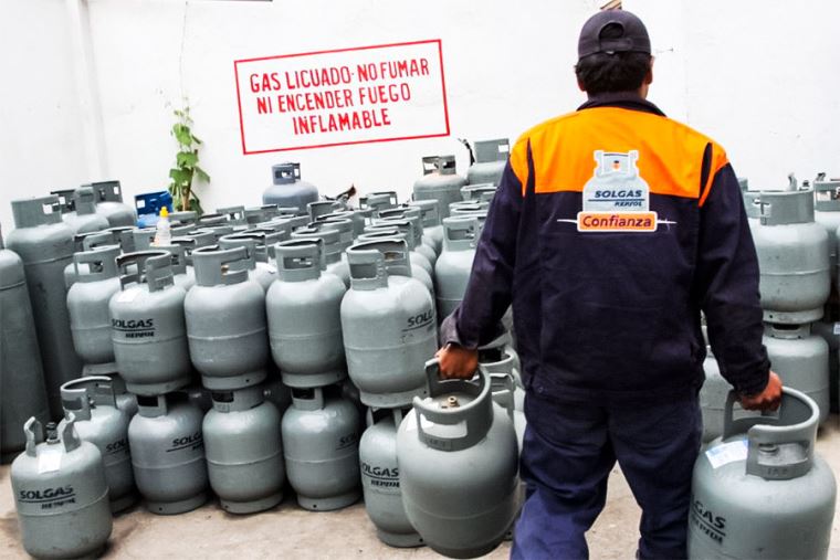 Balón de gas se vende hasta en  60 soles