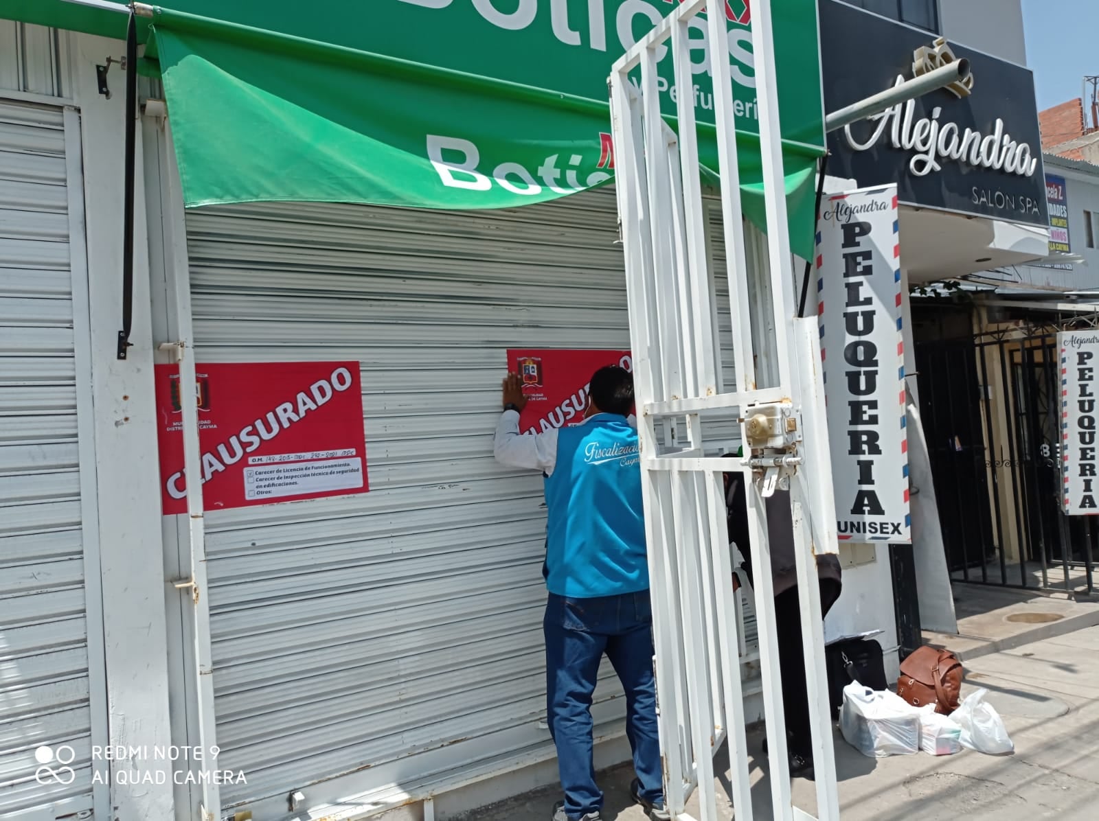 Clausuran farmacias en Cayma que trabajaban informalmente