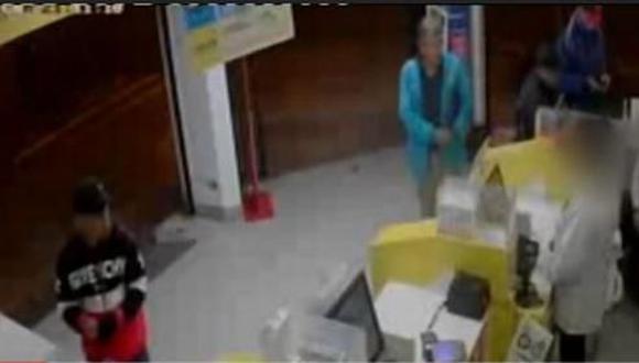 Capturan a delincuente que asalto farmacia con arma