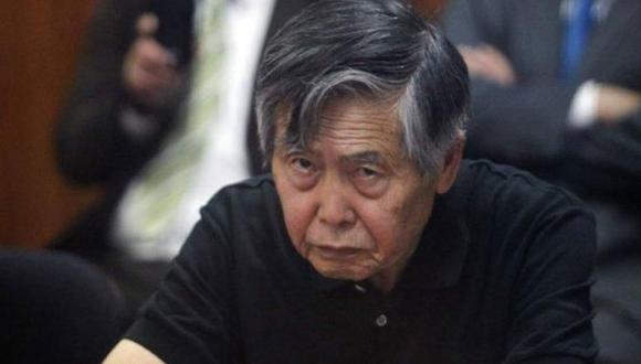 Fujimori: Dictan impedimento de salida del país por 18 meses