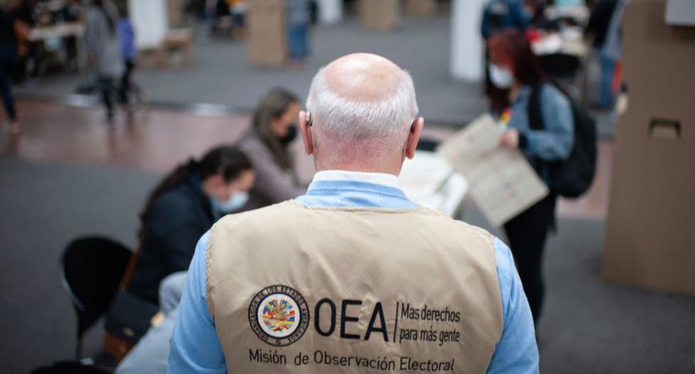 Colectivos rechazan presencia de OEA en debate sobre moción de vacancia