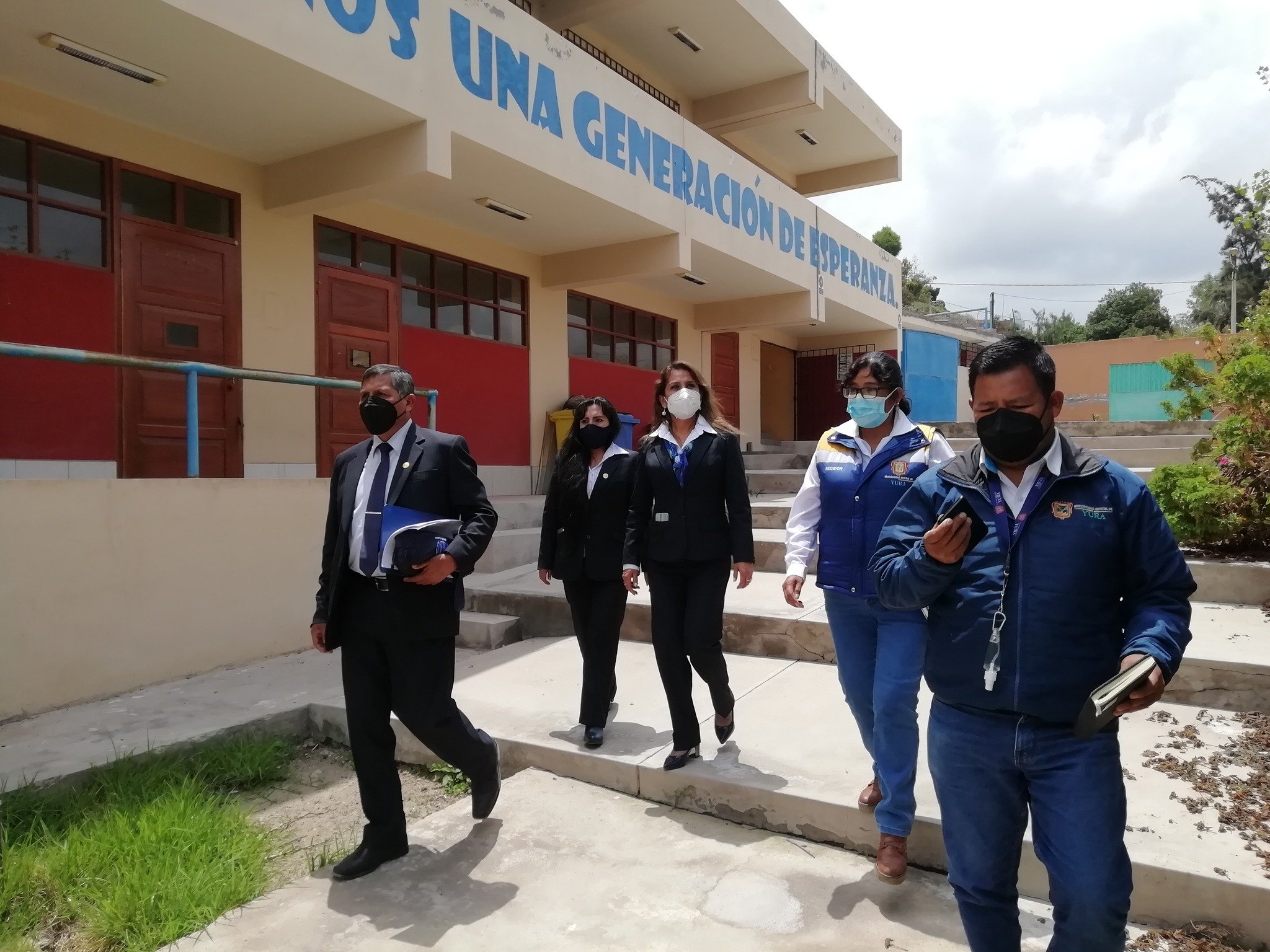 Educación, Ugel y municipio verifican colegios de Yura