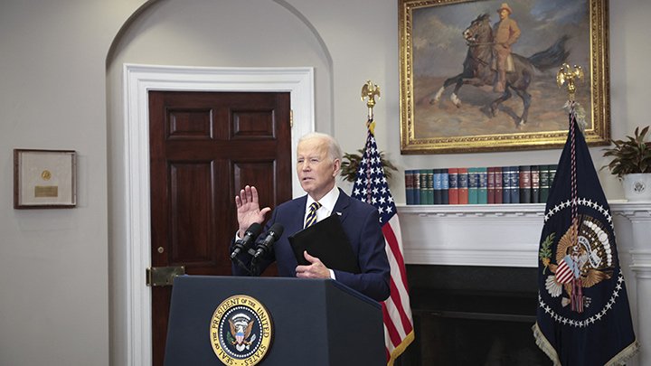 Biden decreta embargo sobre importación de petróleo y gas rusos