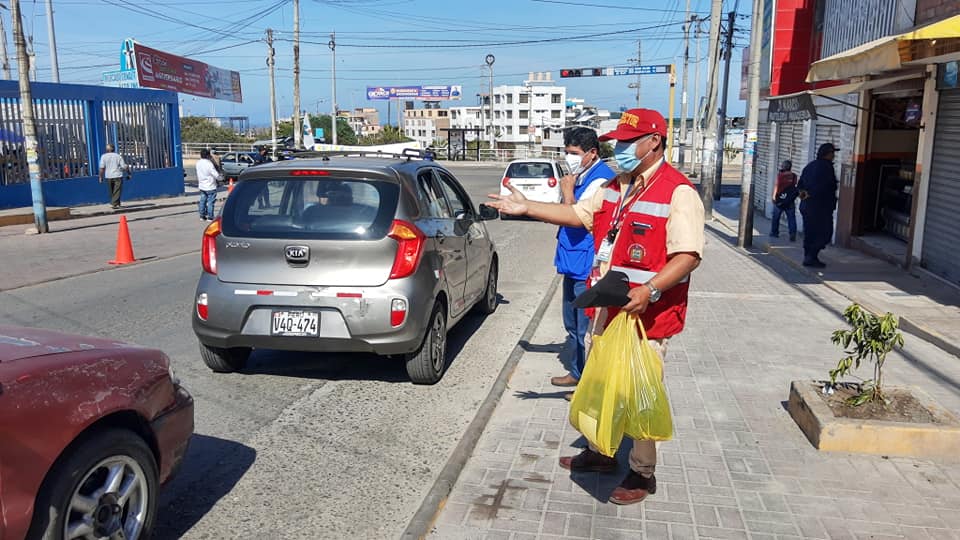 Jóvenes realizaron jornada de limpieza en zona urbana de Mollendo