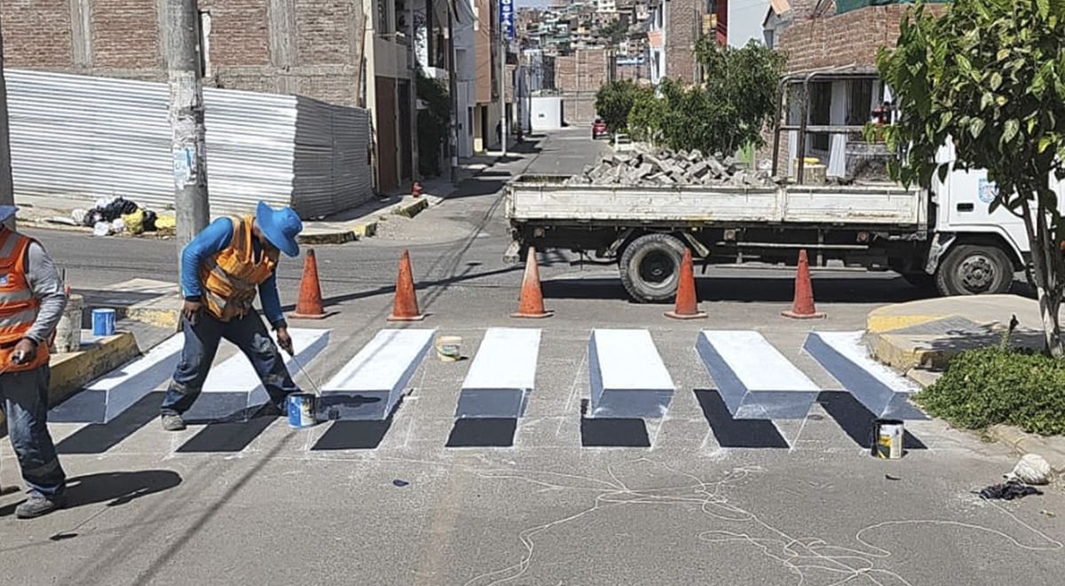 Señalización 3D en Bustamante continuará como prueba piloto