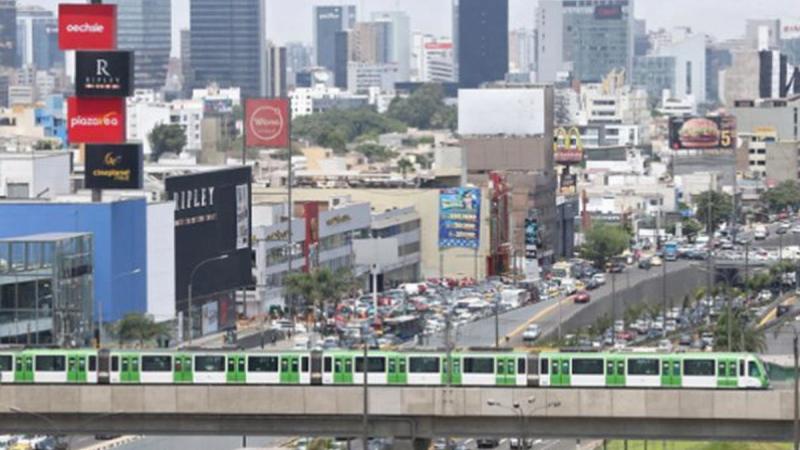 Economía peruana habría crecido alrededor de 4%