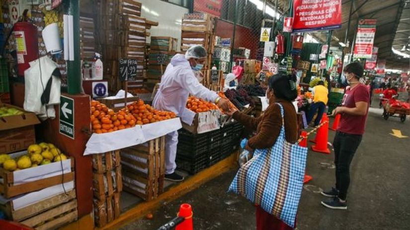 Presentará proyecto para exonerar IGV a alimentos de primera necesidad