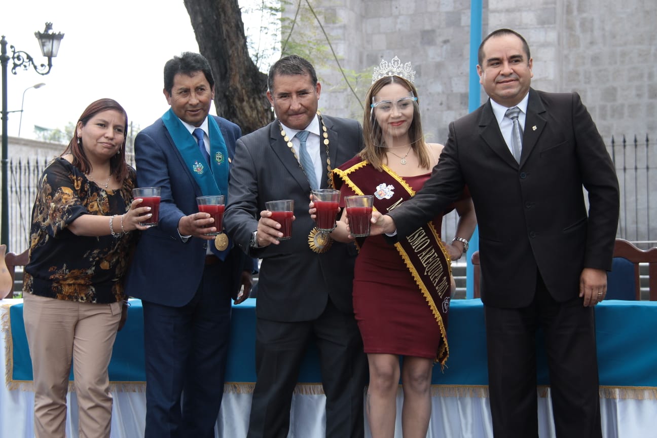 Tradicional distrito de Sabandía celebra Bicentenario de creación