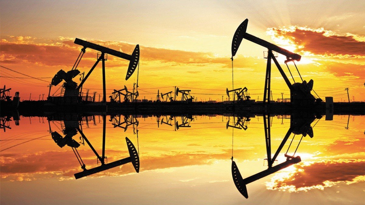 Precio del petróleo cae en mercados mundiales