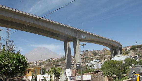 Consejo Regional aprueban enmallar puente chilina