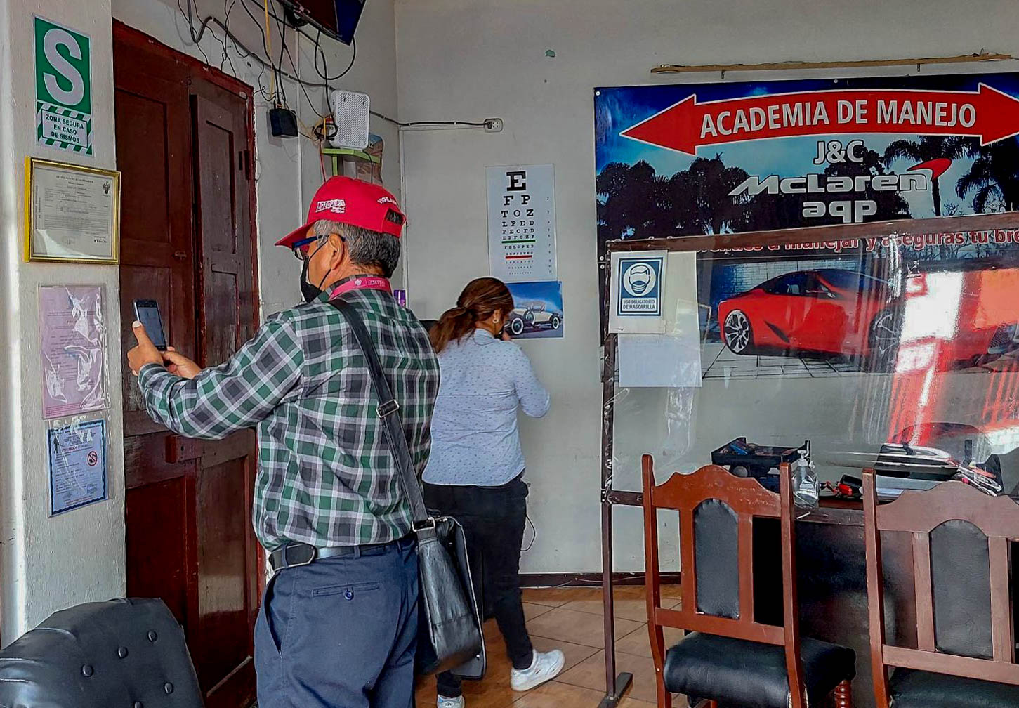 Clausuran 3 locales donde que daban clases de manejo