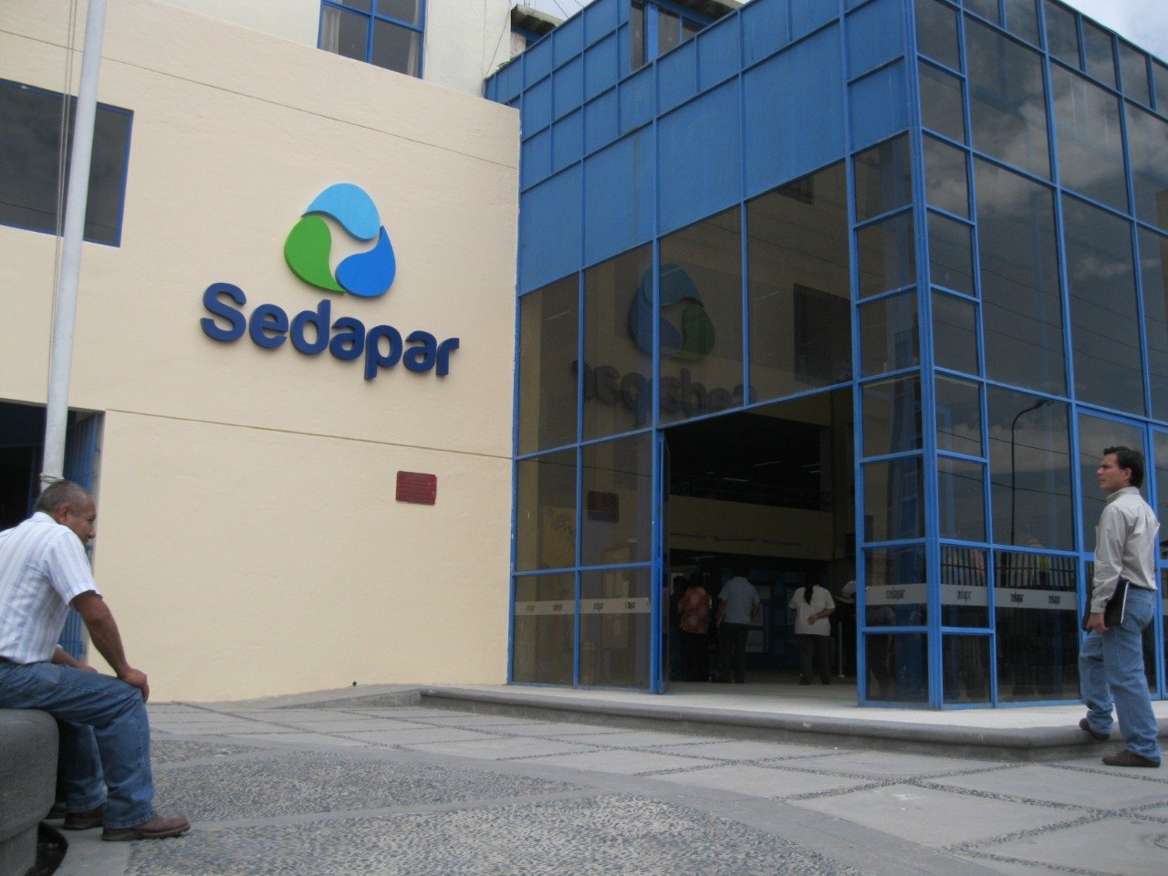 Sedapar contrató a empresa que no cumplía requisitos para trabajo