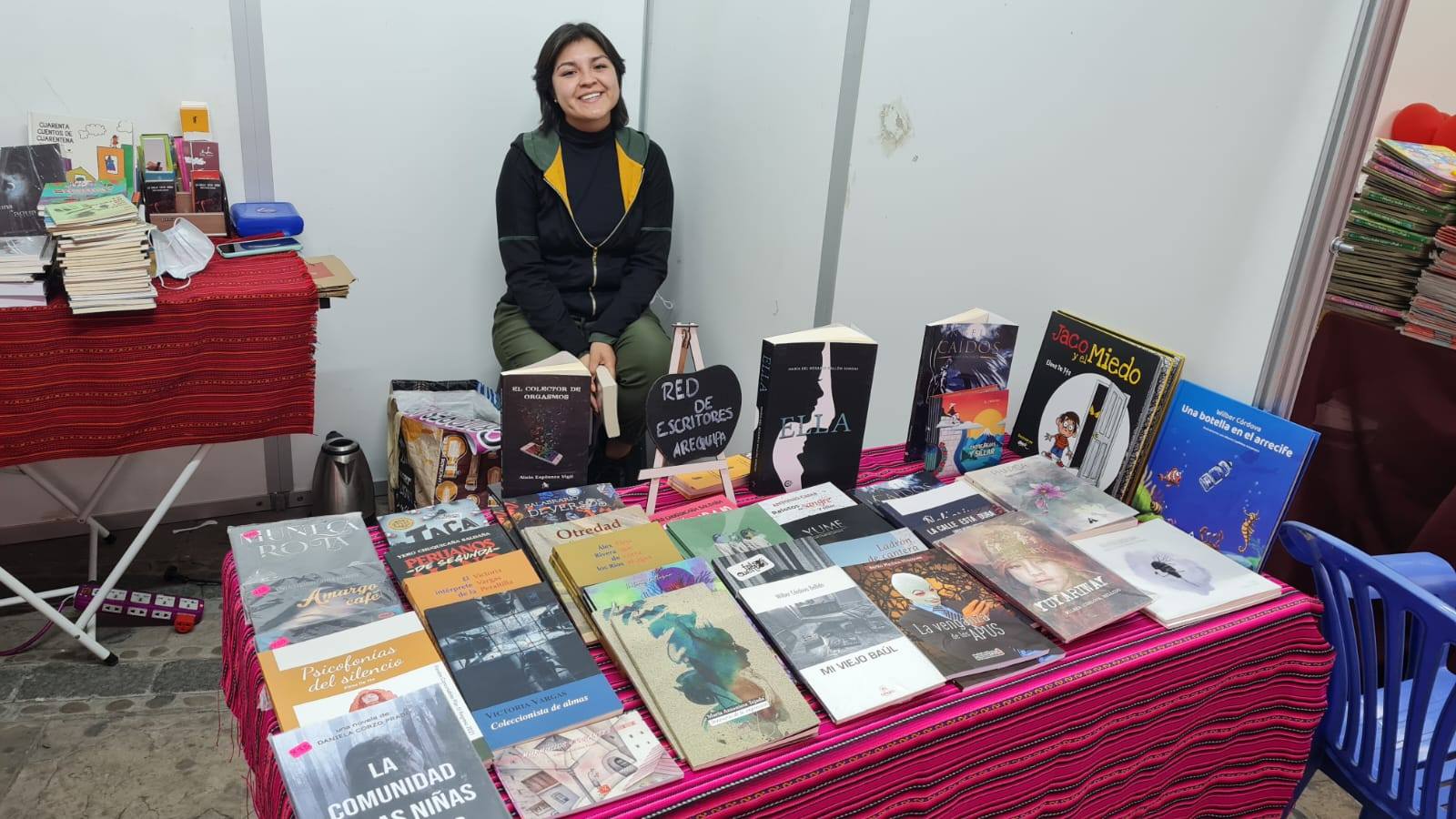 Red de Escritores pide al Gobierno presupuesto para más bibliotecas