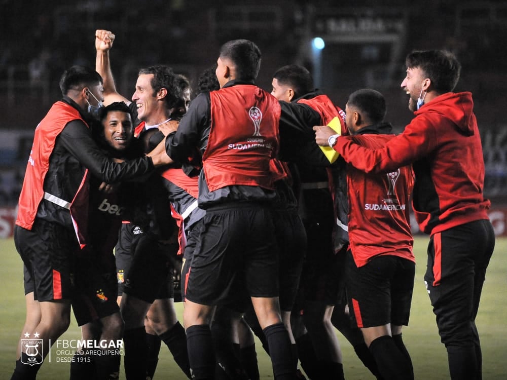 MELGAR OPTIMISTA Y QUIERE GANAR AL RACING EN ARGENTINA