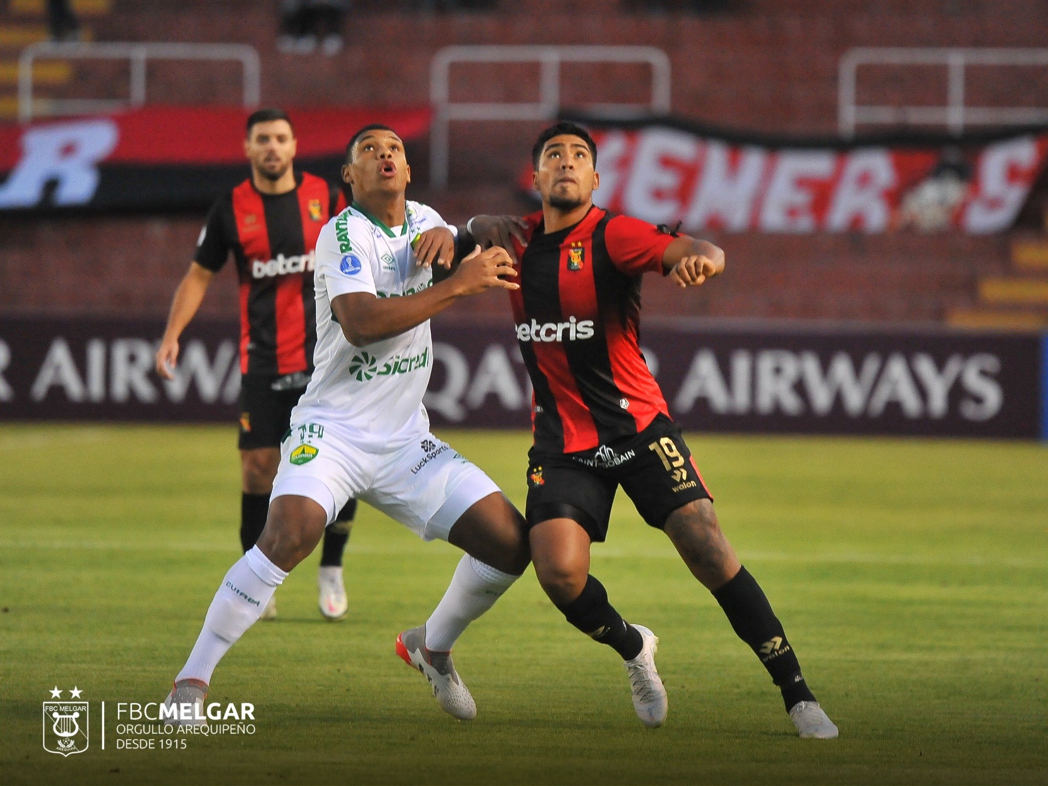 MELGAR ENFRENTARÁ A COLOMBIANOS POR LA SUDAMERICANA