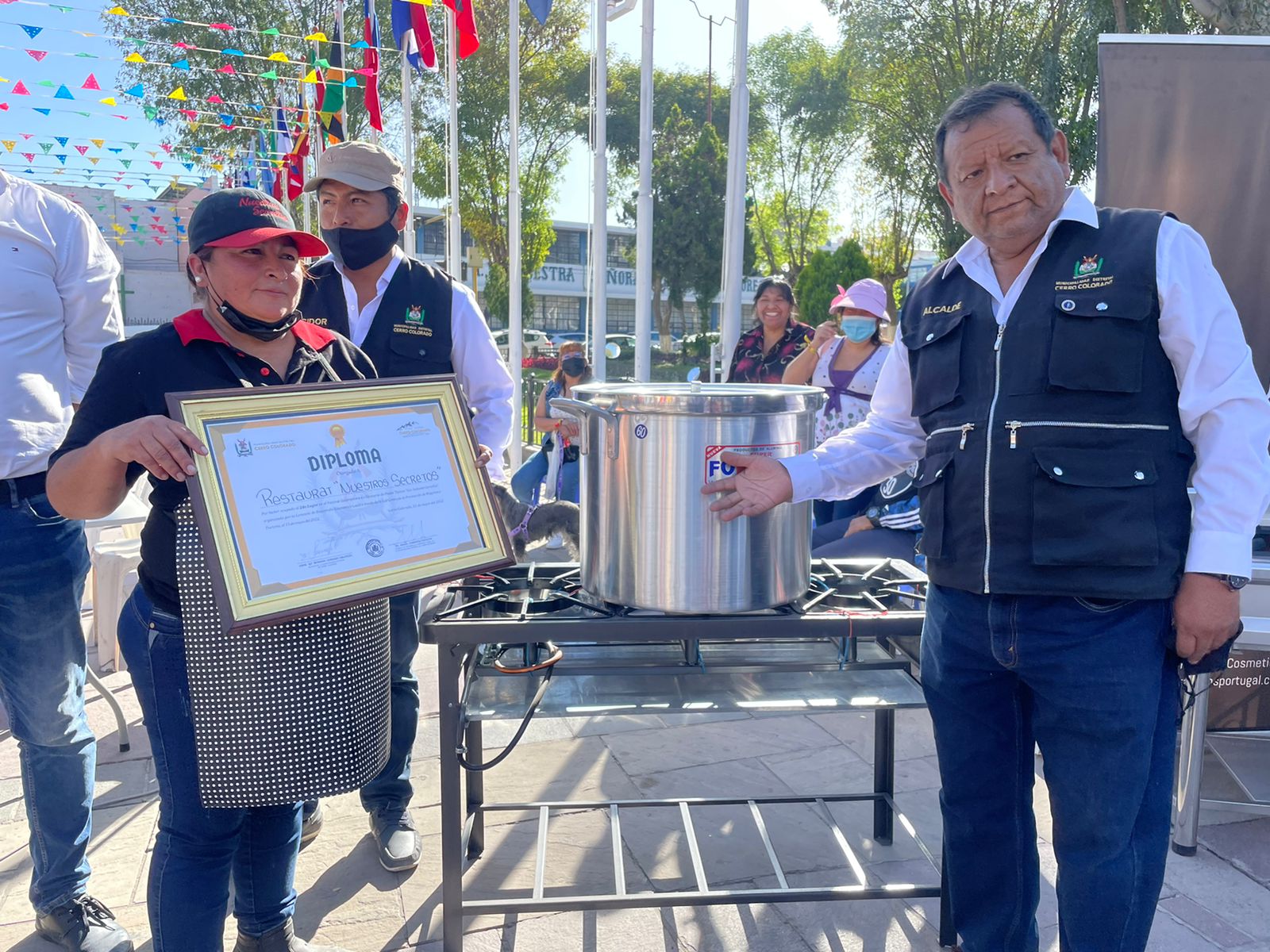 Adobo arequipeño ganó Festival Sabores Cerreños