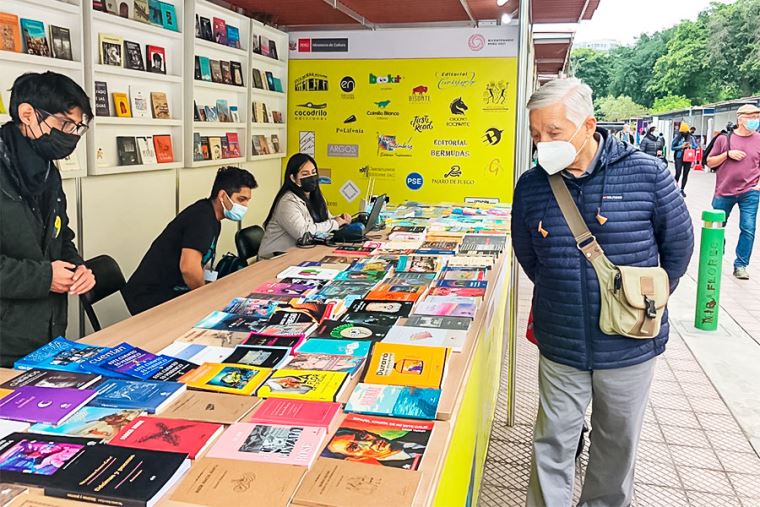 Las ferias del libro en el Perú