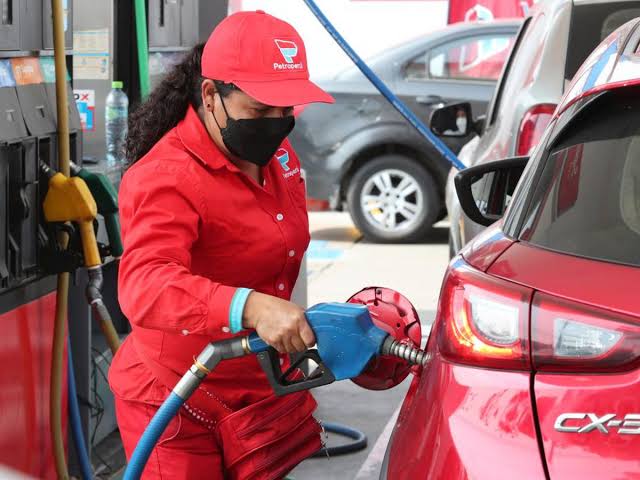 Precios de combustibles son 66% más altos que a inicios del año