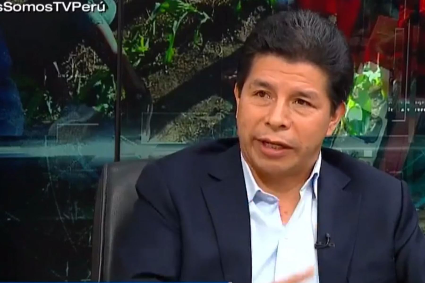 Castillo no responde sobre presuntos actos de corrupción en entrevista