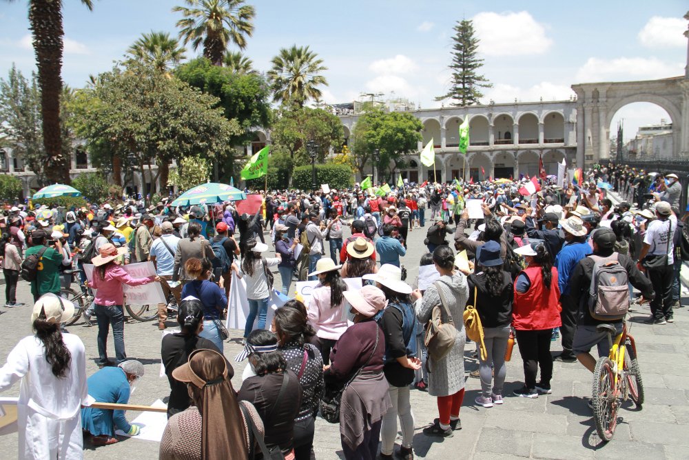 Sutep y FACA no descartan protestas exigiendo adelanto de elecciones