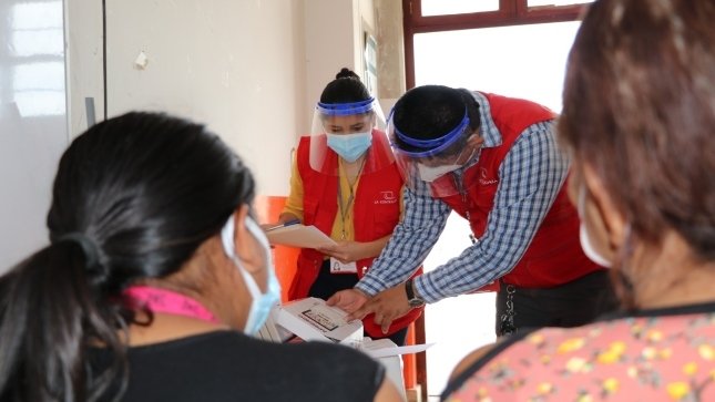 Culminan entrega de tablets a los escolares y docentes