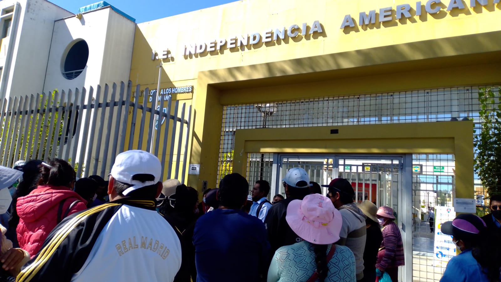 Denuncian a docente por agresión a menor de colegio Independencia