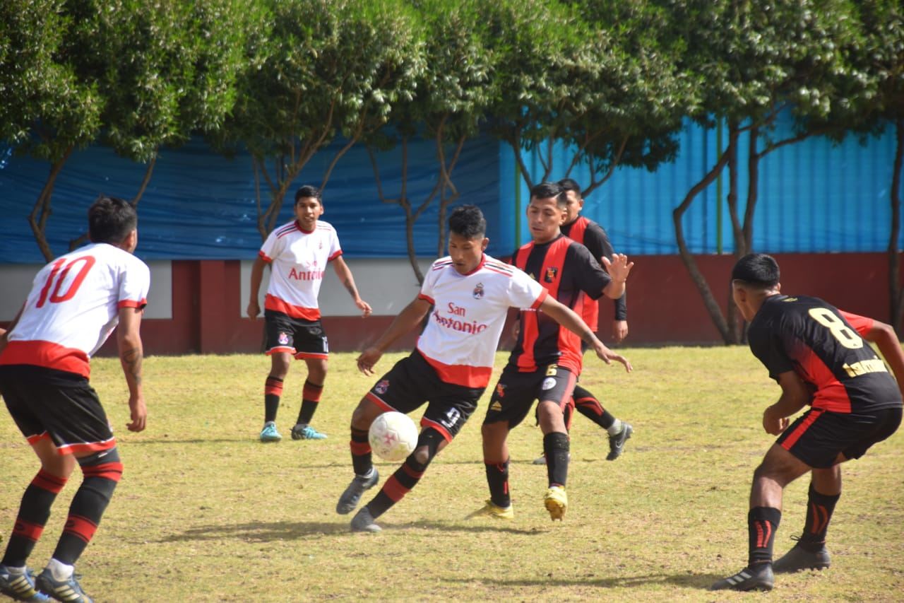 Huancayo pisa los talones a Melgar tras ganar a Alianza