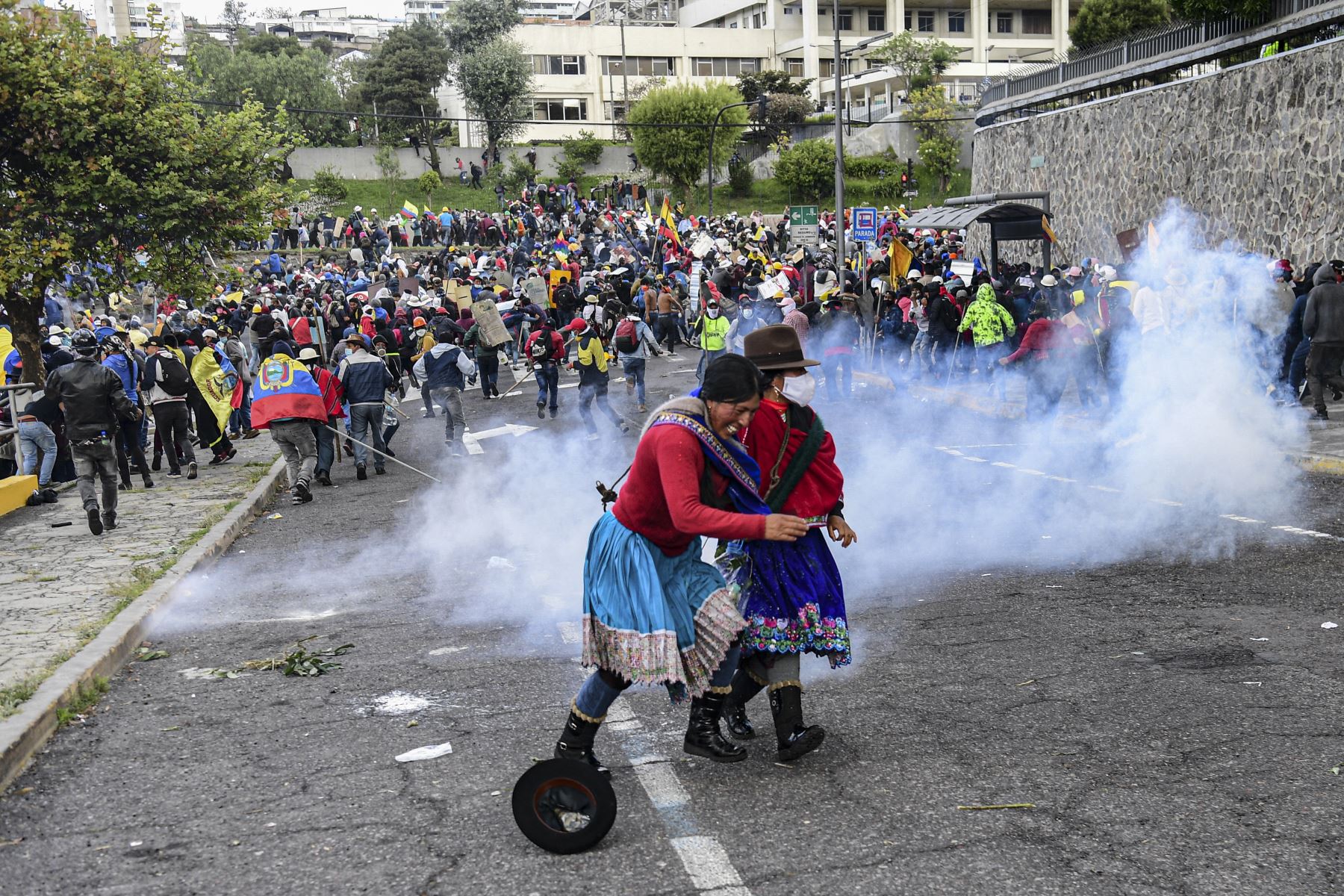 Quito militarizado y exhausto por la ira de miles de indígenas