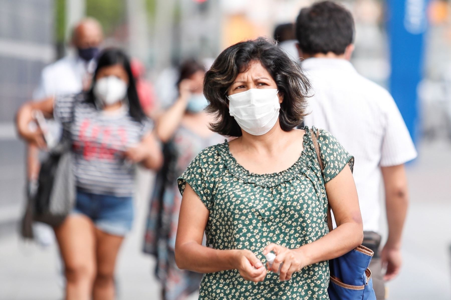 Perú retoma uso de mascarillas por nueva ola de COVID-19