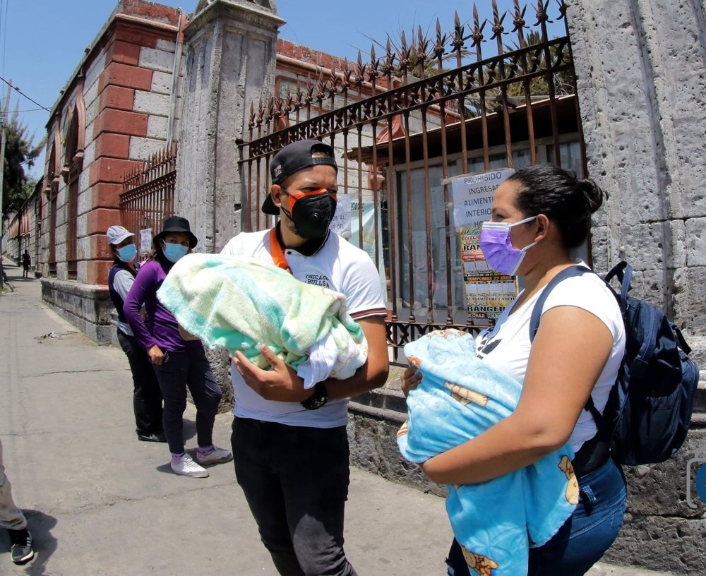 Siameses separados necesita apoyo para continuar tratamiento