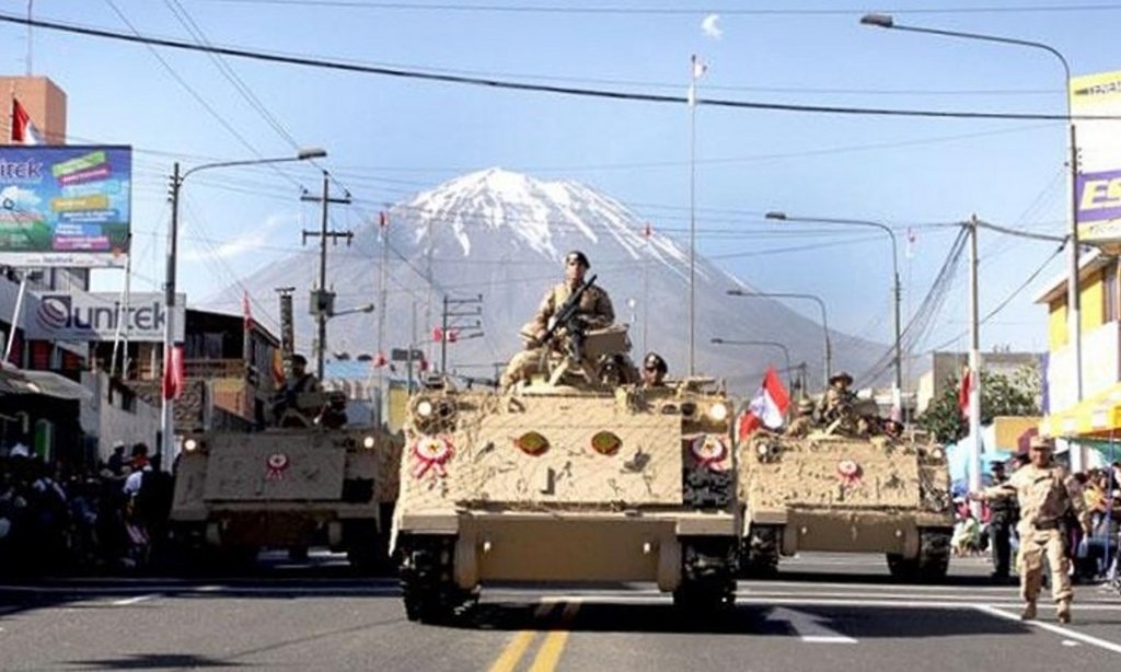 Hoy se realizará la parada y desfile militar en Arequipa por fiestas