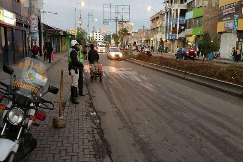 Contraloría advierte deficiencias en obra vial de Av. Vidaurrazaga