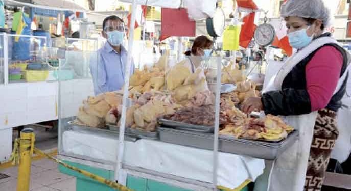 Precio del kilo de pollo sube a S/ 9.50 en los mercados de la ciudad