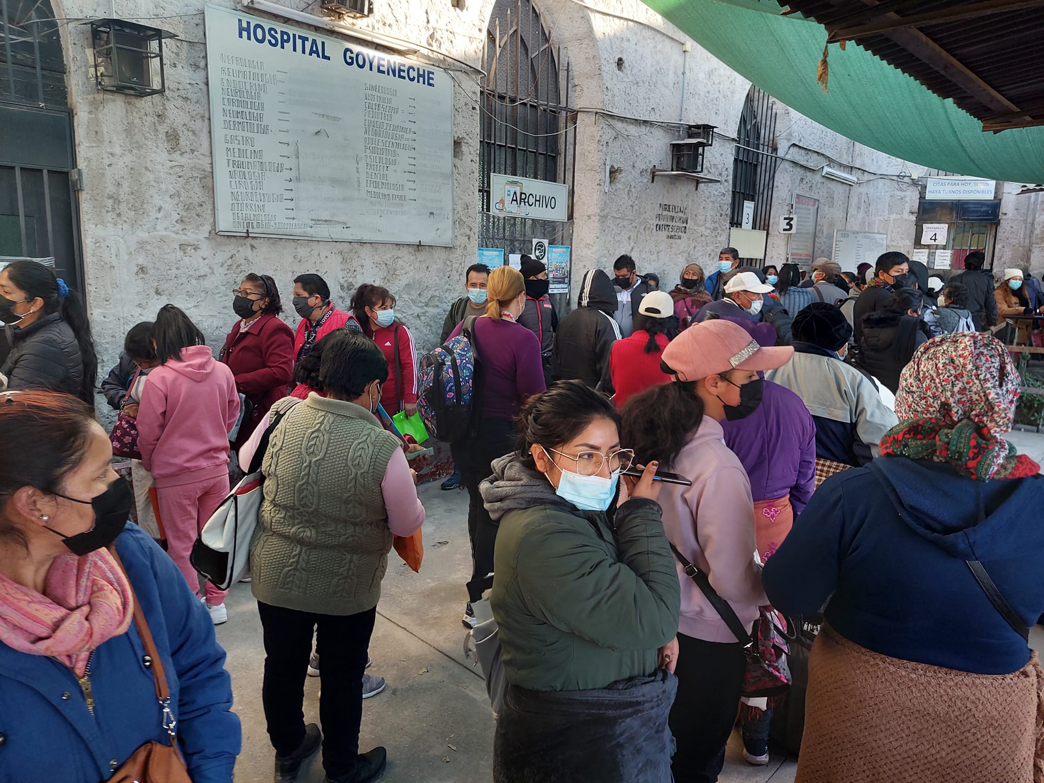 Pacientes se quedaron sin atención en el Goyeneche por nuevo sistema de citas