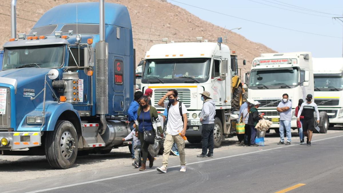 Transportistas señalan que sólo dialogarán con ministros de Estado