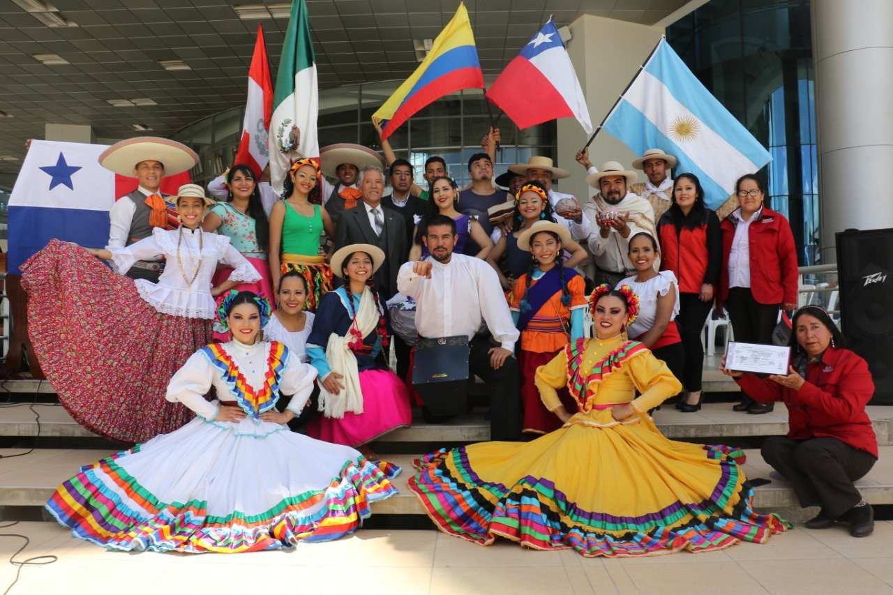 Circuito de danza folklórica mundial en Arequipa