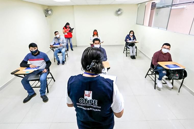 Miembros de mesa recibirán 120 soles en elecciones de octubre