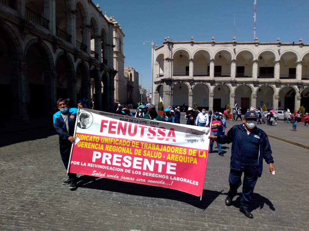 Trabajadores del sector salud exigen mejoras remunerativas