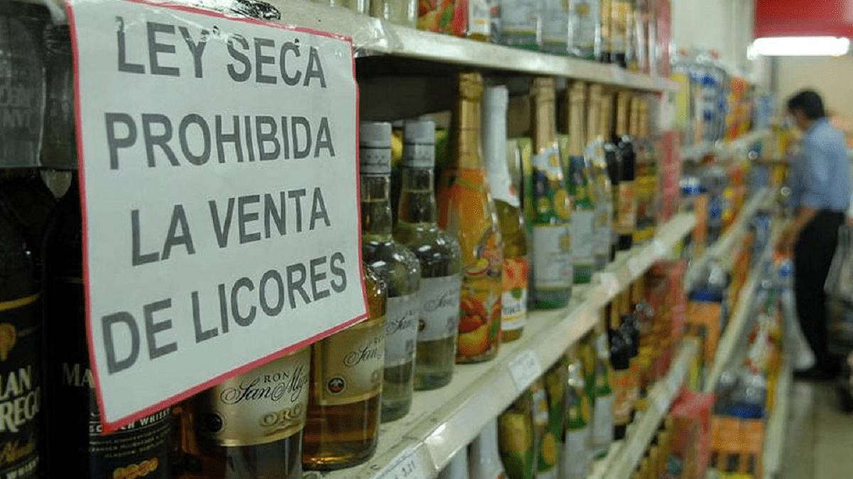 Venta de licor durante ley seca sancionan hasta con 6 meses de prisión