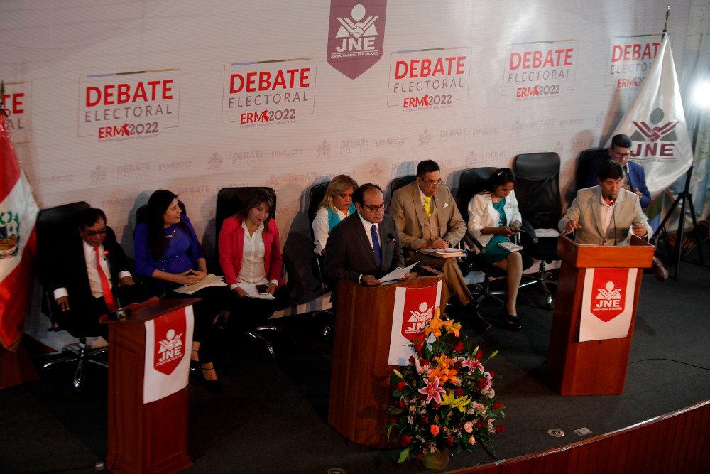 Candidatos regionales expusieron sus propuestas en debate