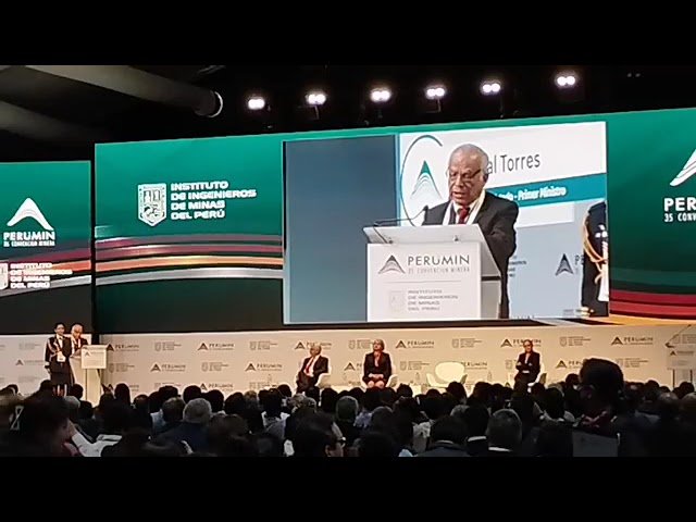 Clausura Perumin por Anibal Torres