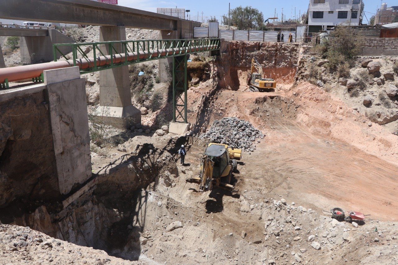 Puente Añashuayco con un buen avance