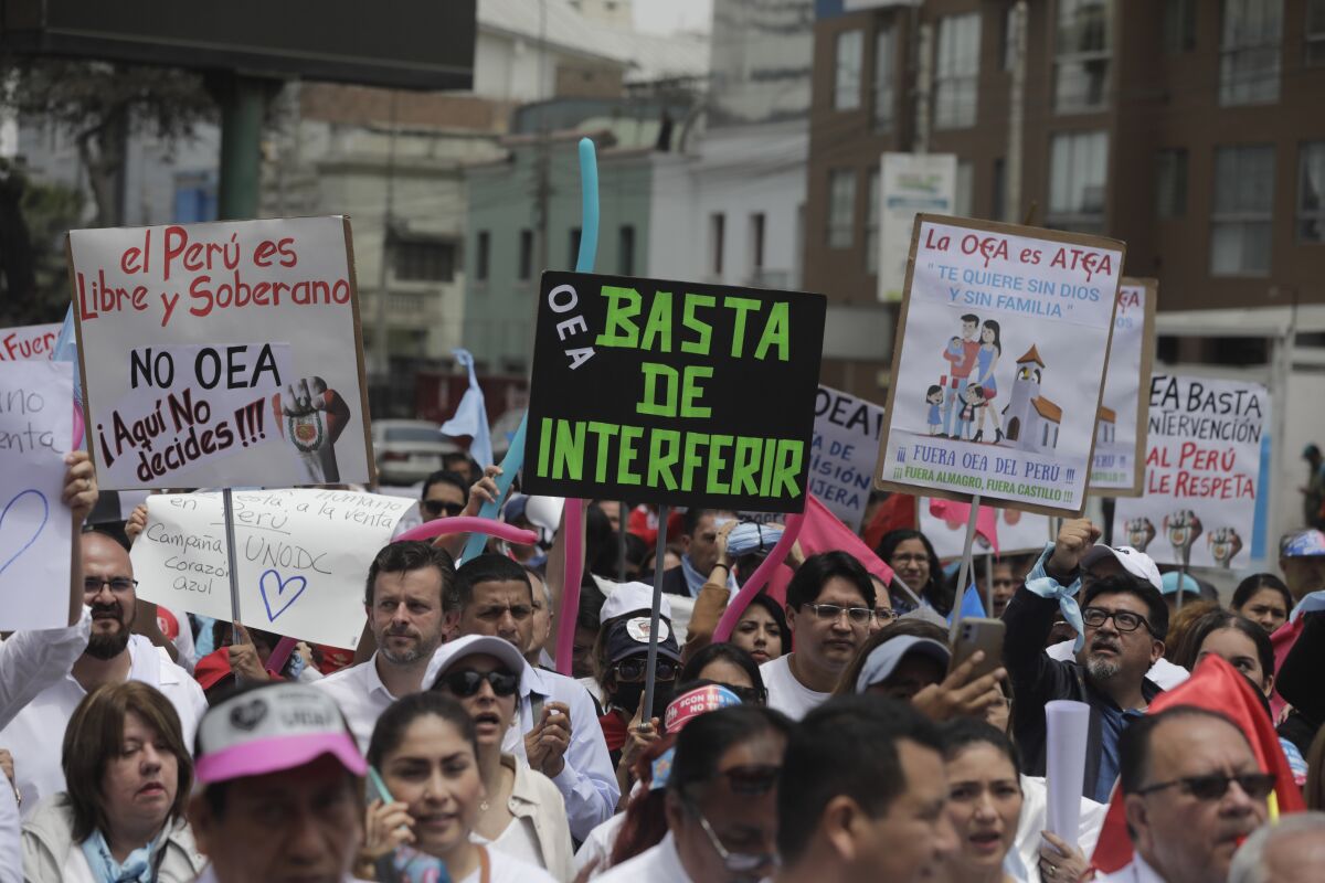 Delegación de la OEA llegó a Perú para analizar situación política del país