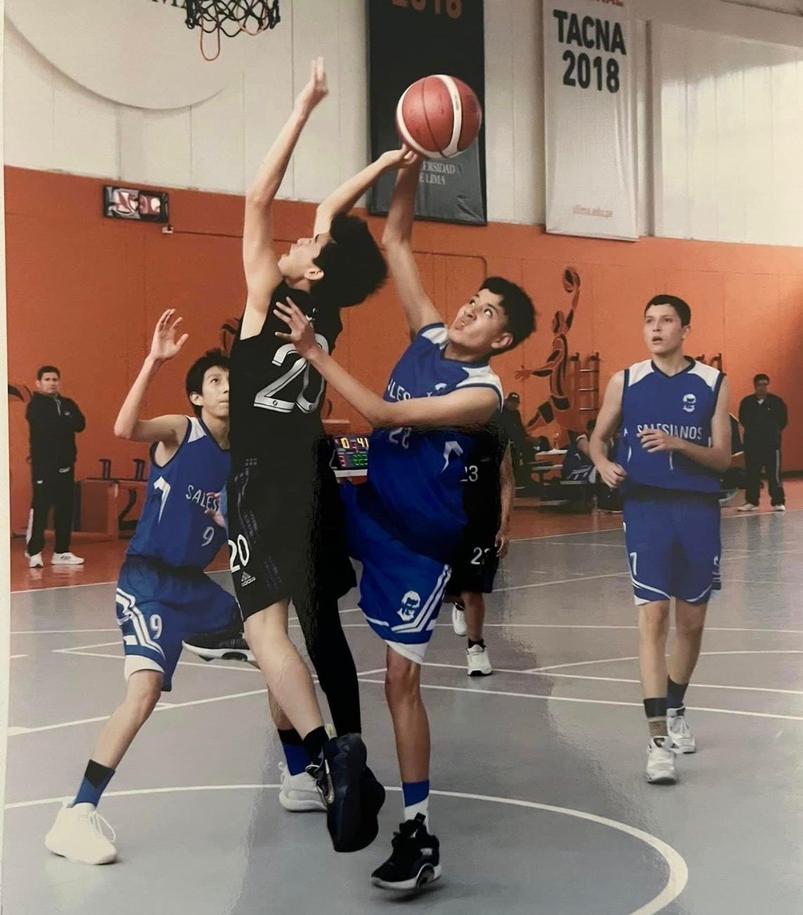 Colegio Max Uhle logra subcampeonato nacional de básquet en Juegos Escolares