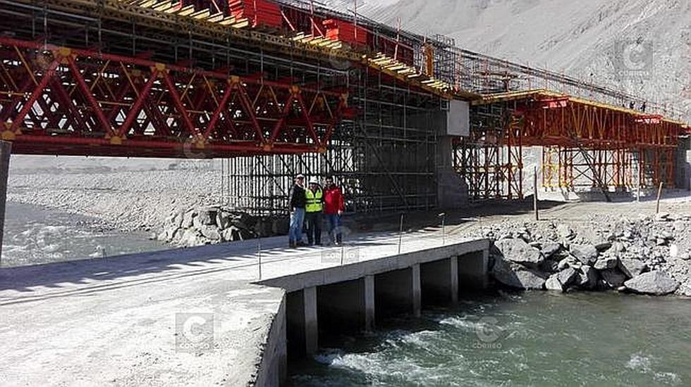 Construcción de puente Urasqui en Camaná causó perjuicio de S/.3 millones