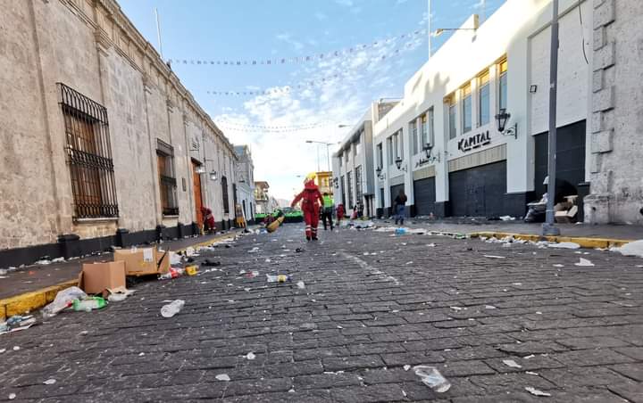 Recogen más de 100 toneladas de basura del Centro Histórico